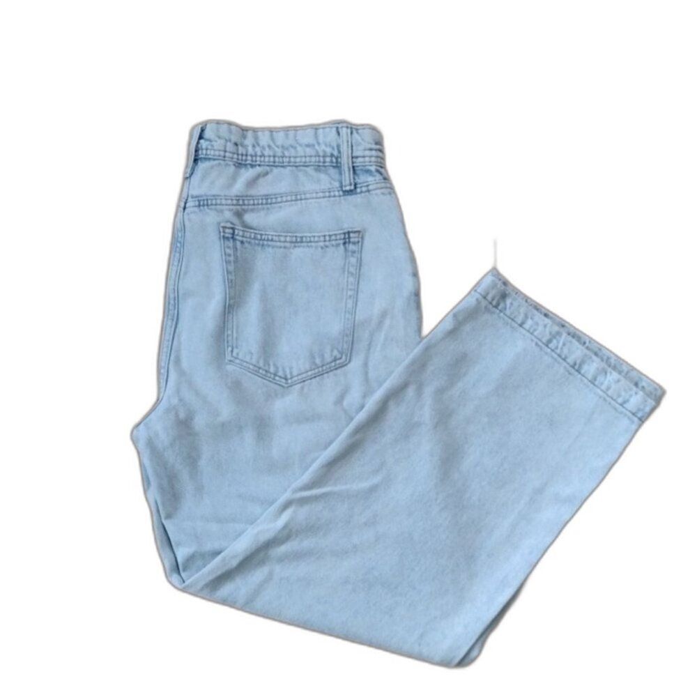 Original Use Light Wash Denim Baggy Jeans Size 32 x 30
